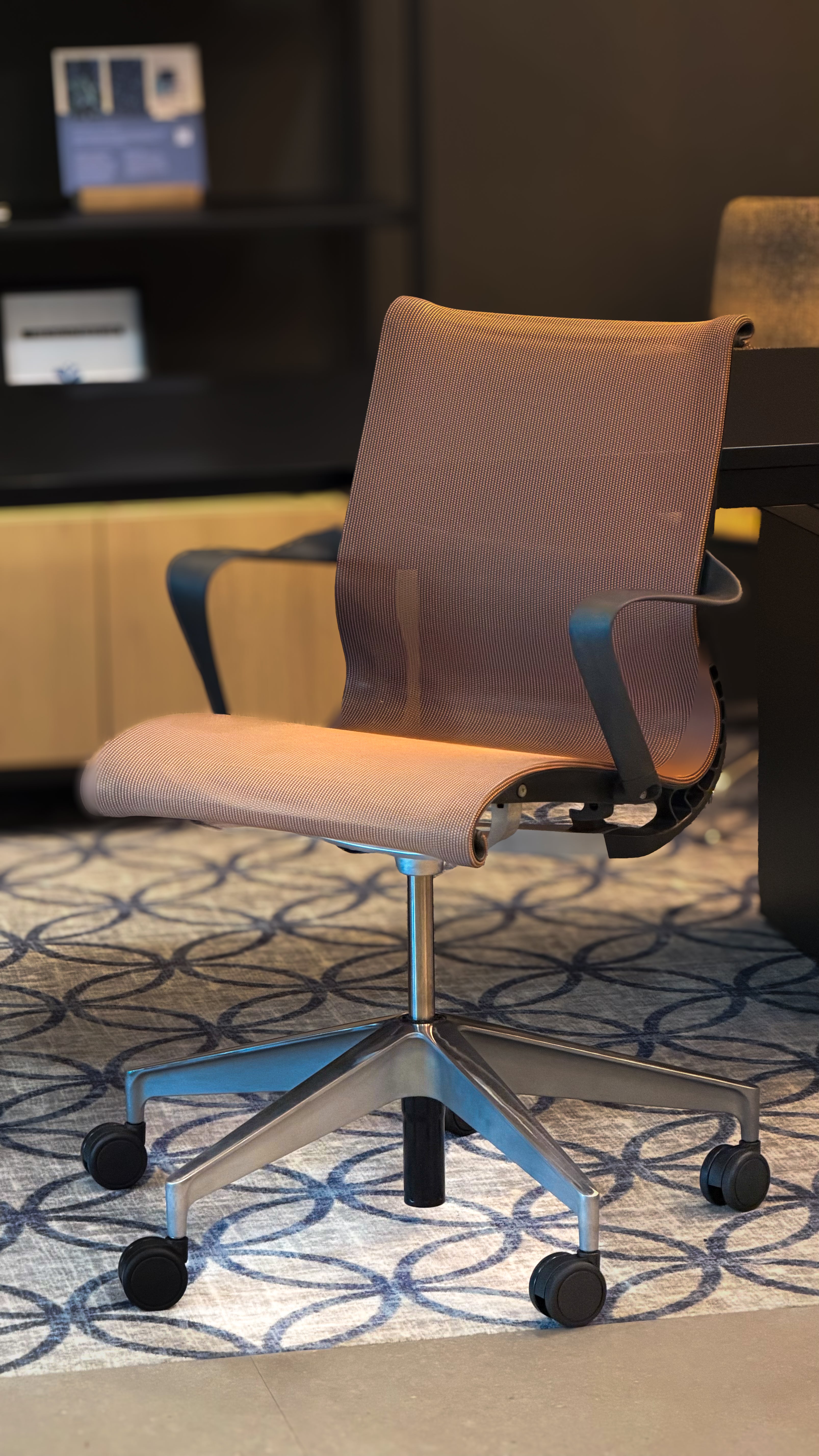 Refurbished Herman Miller Setu Mango