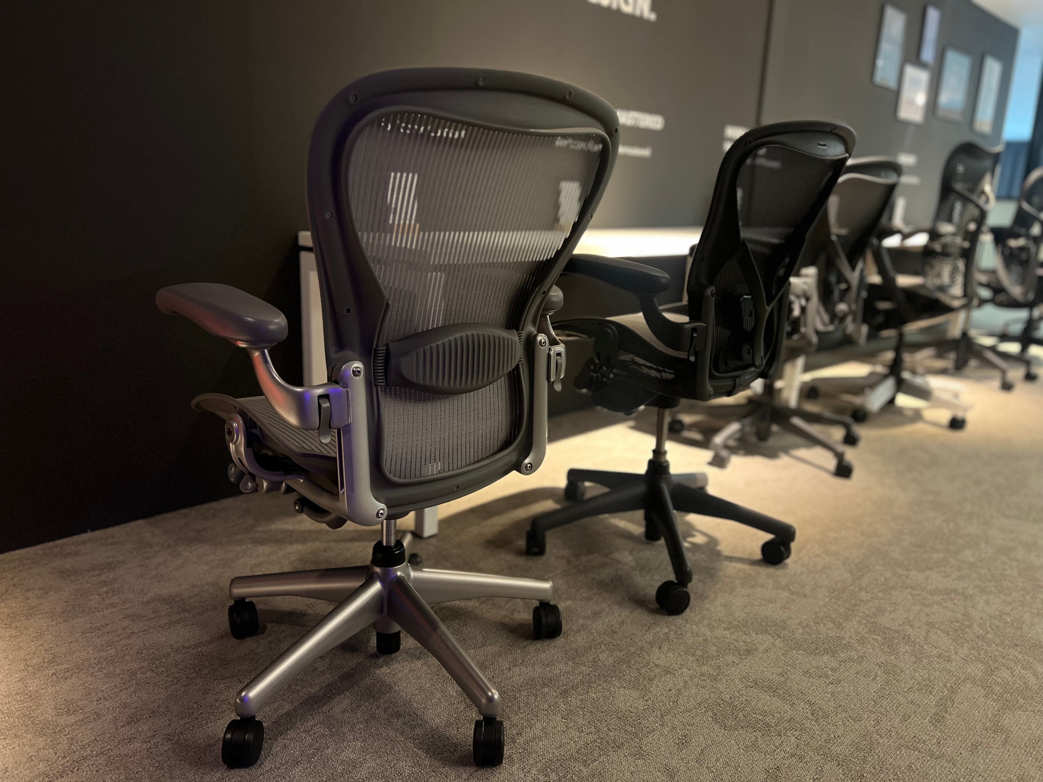 Refurbished Herman Miller Aeron Chair Classic (Titanium)
